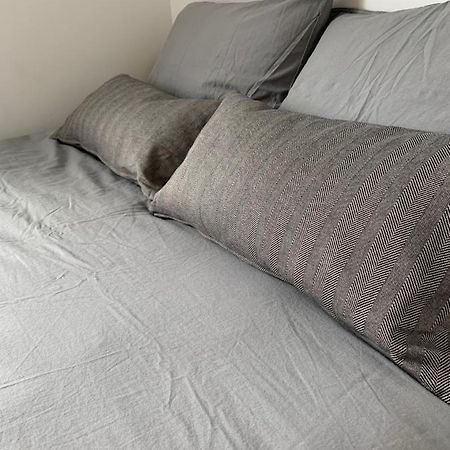 Grindavík R&J Guesthouse Ro0M מראה חיצוני תמונה